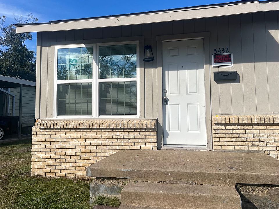 1st image of 5432 Como Dr