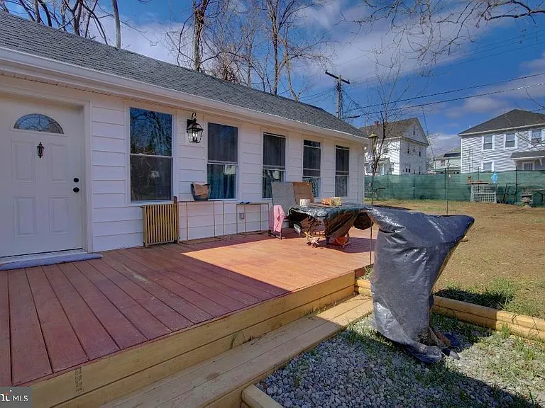 2924 Virginia Ave — Photo 34