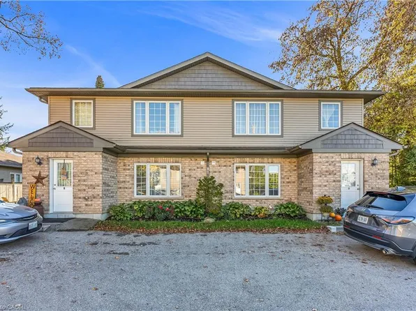 180 Union St W, North Perth, ON N4W 1X2