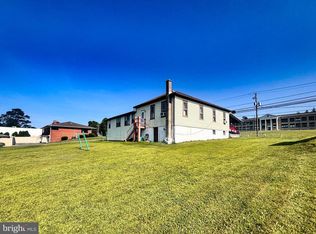154-156 E Main St, Hegins, PA 17938