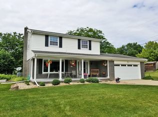 4275 Crestknoll Dr, Grand Blanc, MI 48439