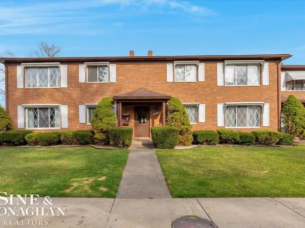 23030 Hawthorne St APT 100-A, Farmington, MI 48336