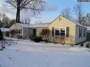 1539 Hibbard Dr, Stow, OH 44224