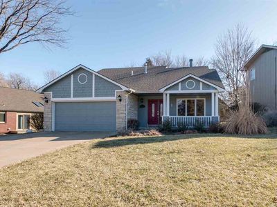 2110 Hillview Dr, Manhattan, KS, 66502