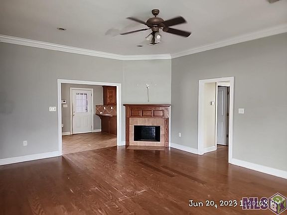 3rd image of 10181 Angela Dr