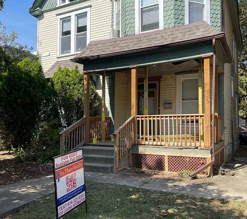 166 W 9th Ave