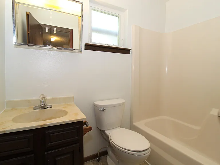 1908 Sycamore Pl #A — Photo 18