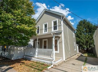 137 Sandford St, New Brunswick, NJ 08901