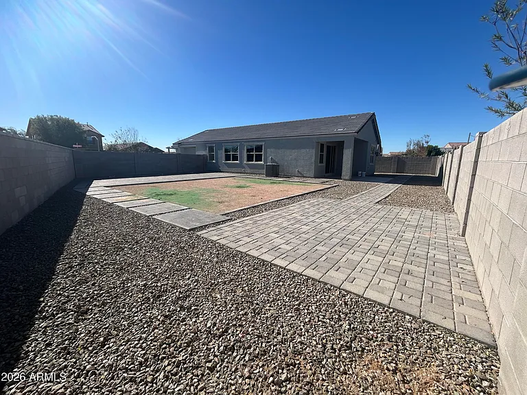 40342 W Sunland Dr — Photo 8