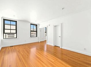 119 South St #3-A, New York, NY 10038