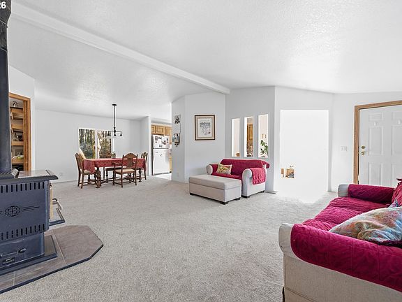 5th image of 25205 NW Mount Richmond Rd