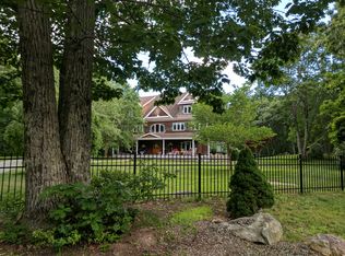 4 Poplar St, Wilmington, MA 01887