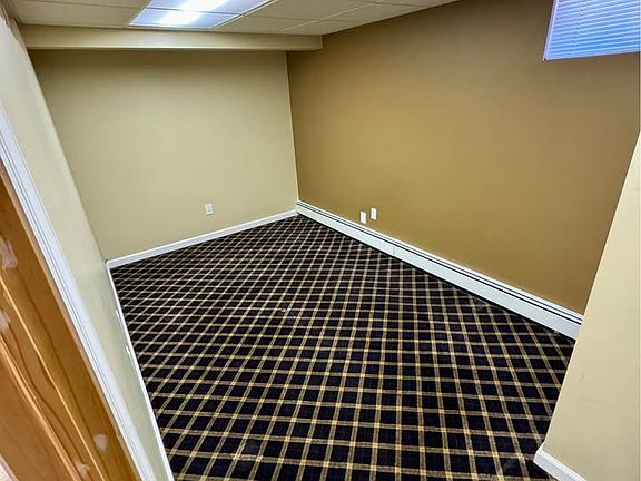 3rd image of 18 Carol St