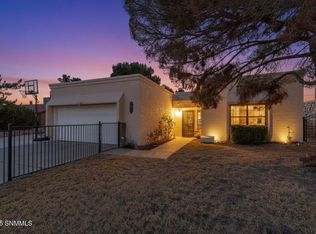 772 Stagecoach Dr, Las Cruces, NM 88011