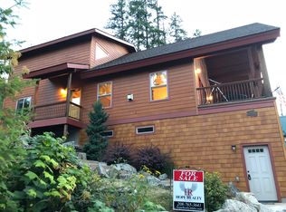 35 Blue Moon Ln, Sagle, ID 83860