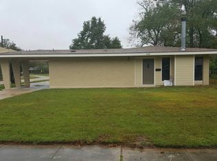 3198 Charlotte Dr, Baton Rouge, LA 70814