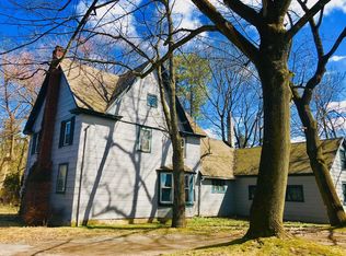 2739 Elmwood Ave, Rochester, NY 14618