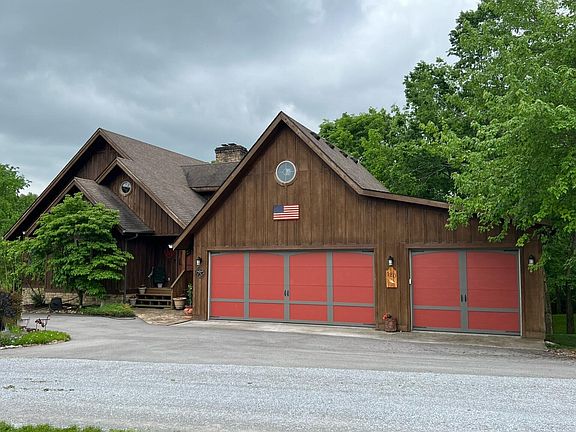 2nd image of 120 Deer Path Dr