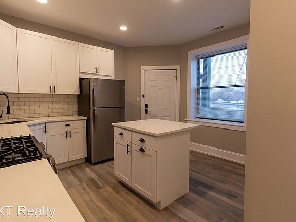 4th image of 3549-51 N Hamlin Ave #11204854