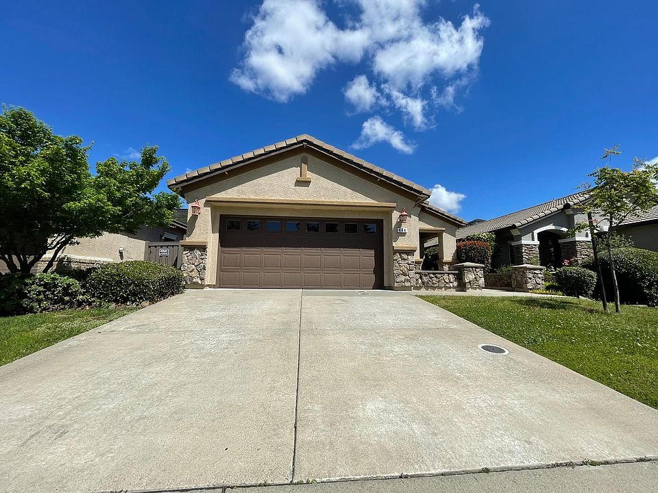 1st image of 444 Lone Spur Dr