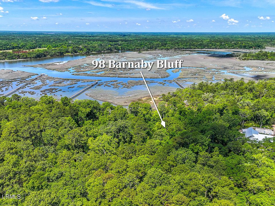 1st image of 98 Barnaby Bluff