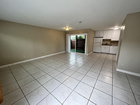 2nd image of 673 Seacoast Dr
