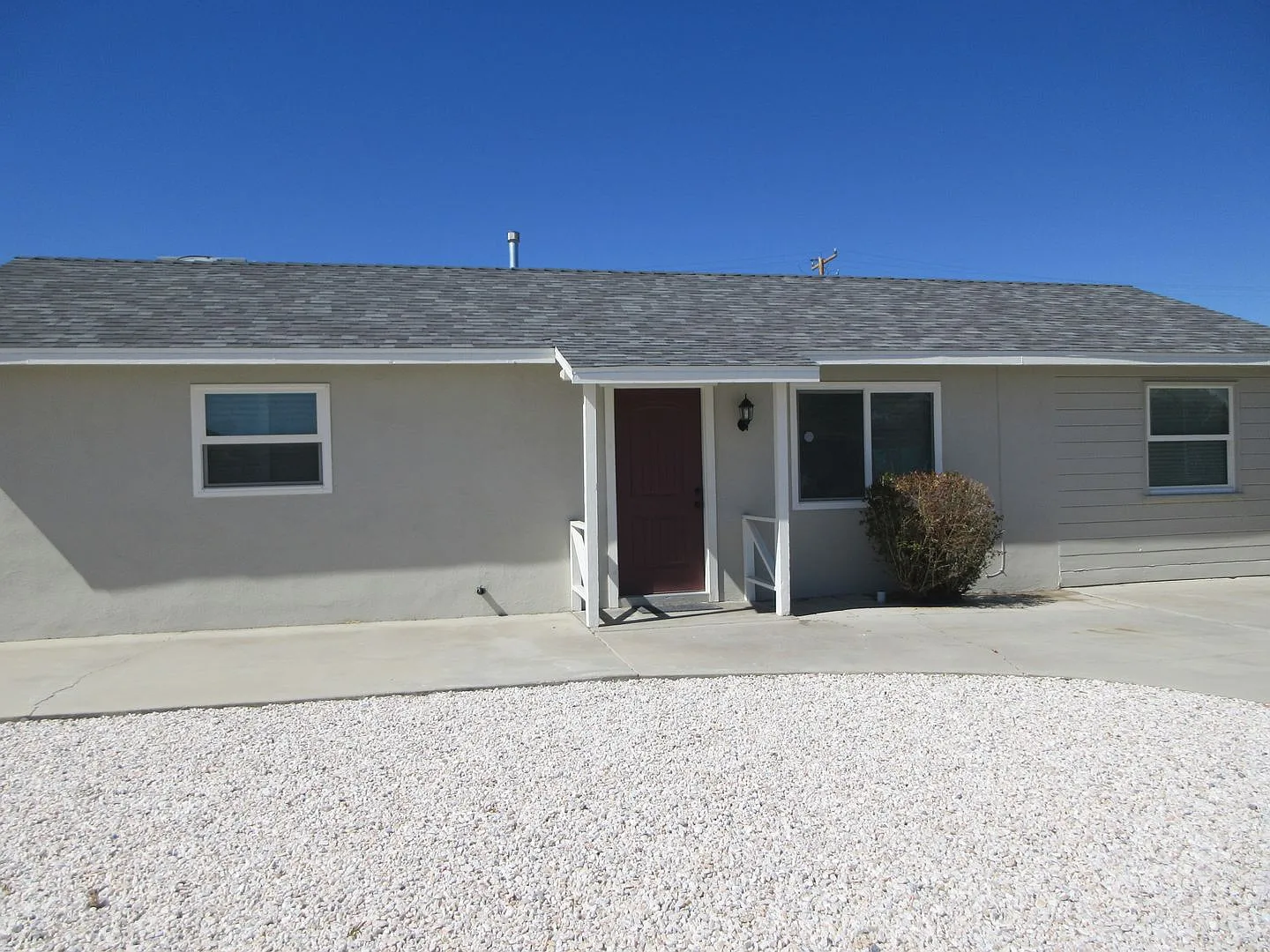Newly Renovated 3bd 1 ba — Photo 1