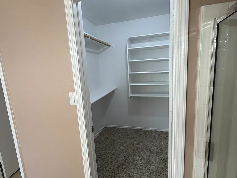 6243 Calle Feliz NW — Photo 11