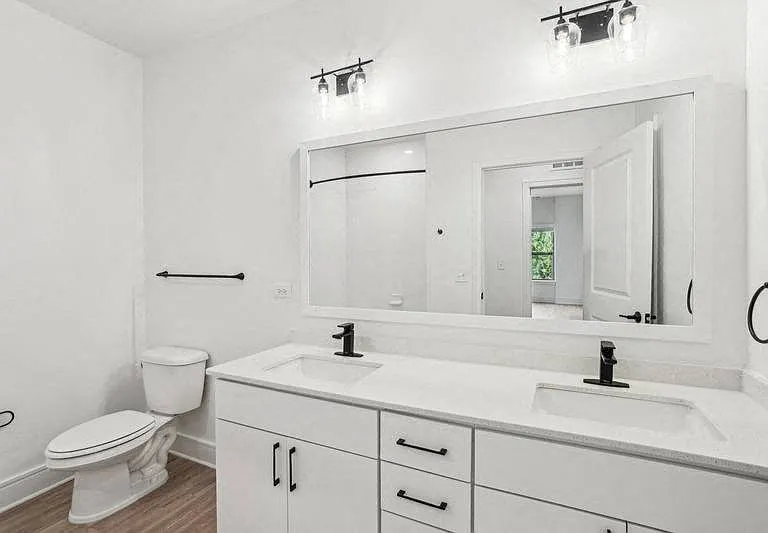 Tropia Luxury Apartments — Photo 167