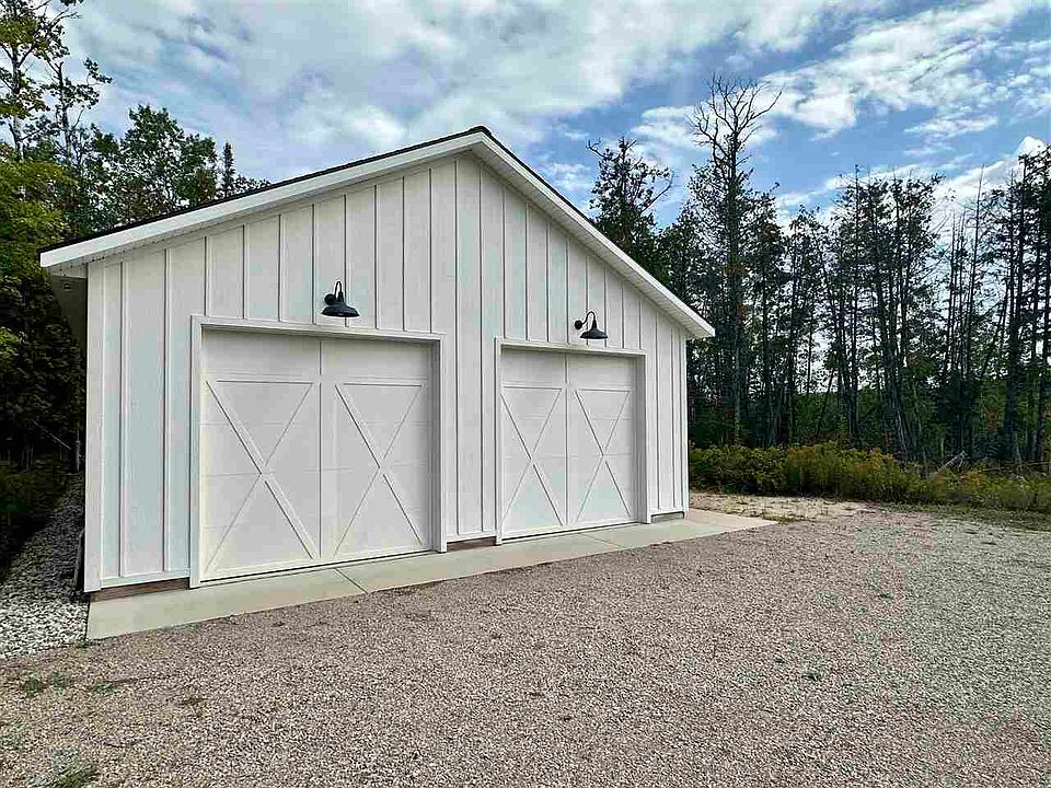 1st image of 10999 Koepke Rd