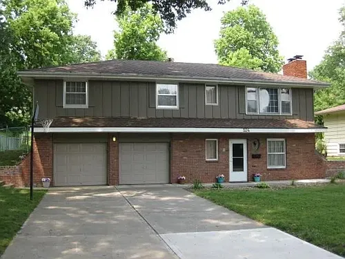 524 E Linwood Ave Photo 1