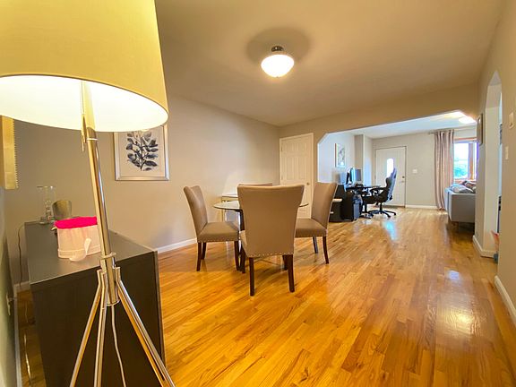 3rd image of 3278 Griswold Ave Floor 1