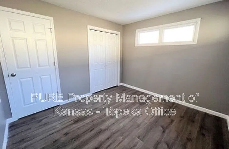 1816 SW Moundview Dr — Photo 6