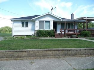 204 N 2nd St, Cassopolis, MI 49031