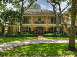 614 W Forest Dr, Houston, TX 77079