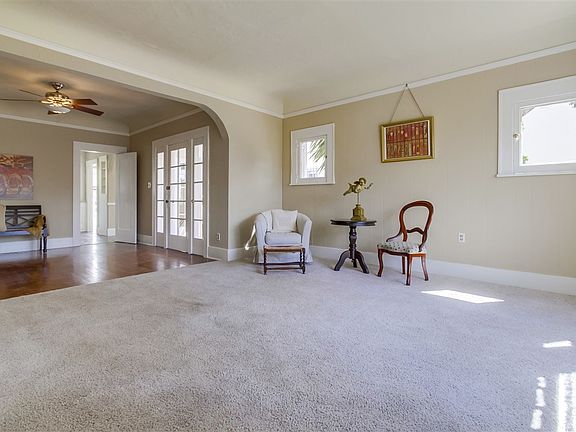 2nd image of 4547 Marlborough Dr