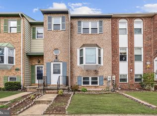 2427 Vineyard Ln, Crofton, MD 21114