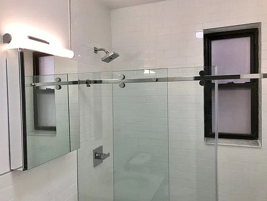 Rented by Vass Stevens Group | media 50