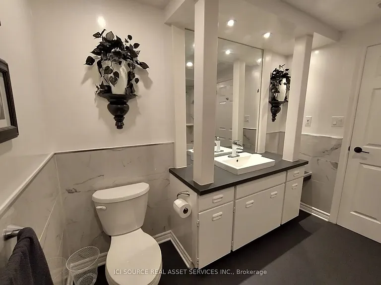 32 Ontoro Blvd #BASEMENT — Photo 13