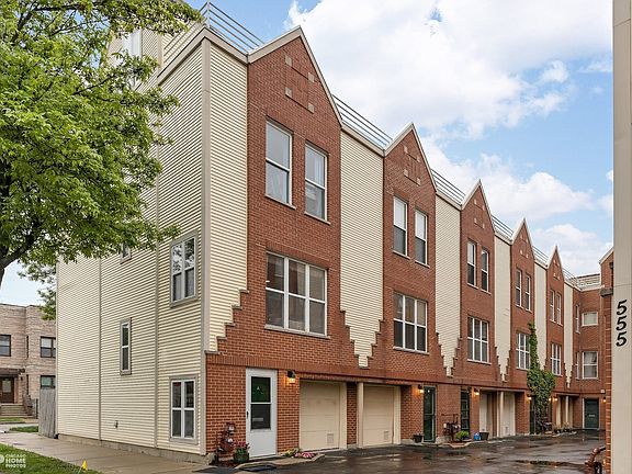 4th image of 555 N Artesian Ave APT A