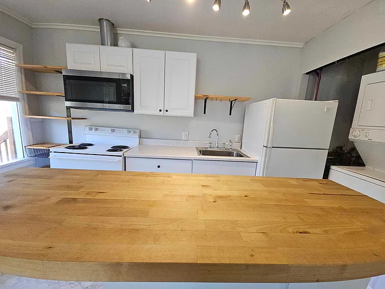 Bar and shelving