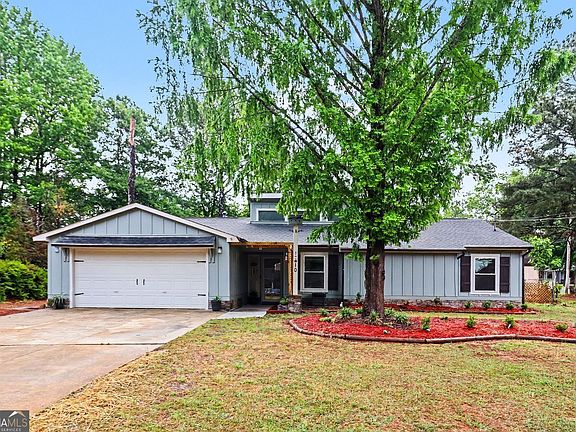 2nd image of 210 Fireside Way