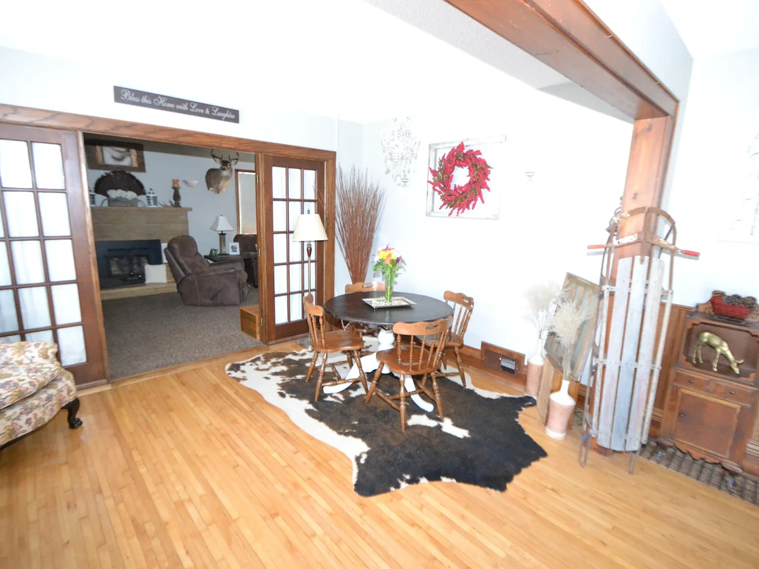 3 bed, 1161 sqft, $1,600 — Photo 2