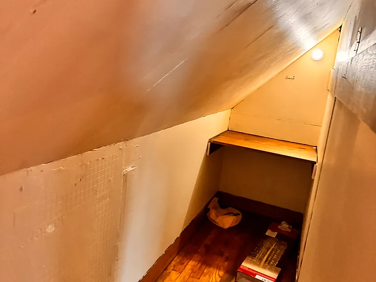 Doat St — Photo 3