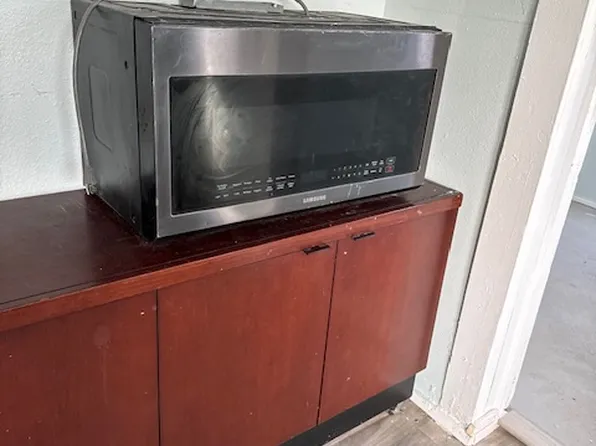 905 Butt St, Chesapeake, VA 23324