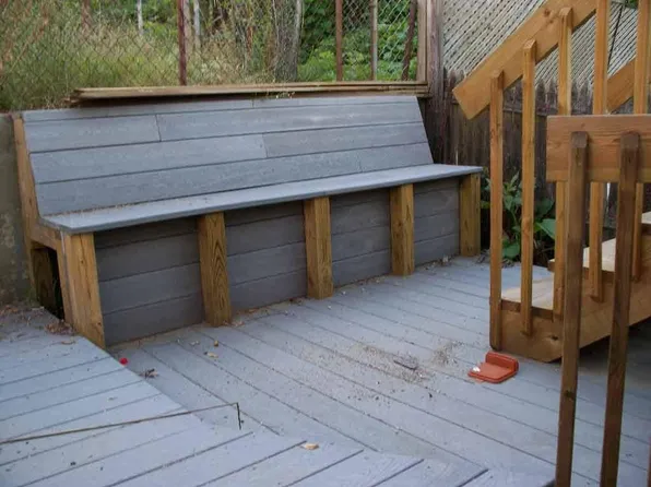 2412 Leticoe St, Pittsburgh, PA 15203