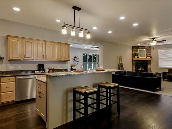 4th image of 3219 Anric Drive