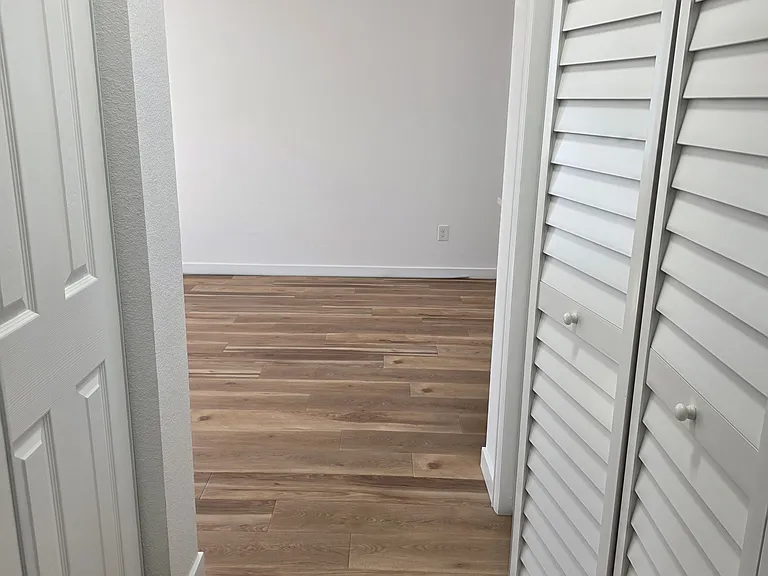 4725 N Josephine St — Photo 10