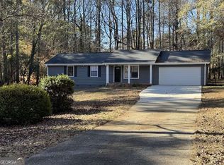 65 Fair Oaks Dr SE, Conyers, GA 30094