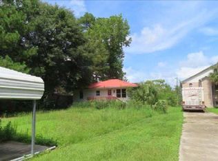 719 River Rd, Tabor City, NC 28463